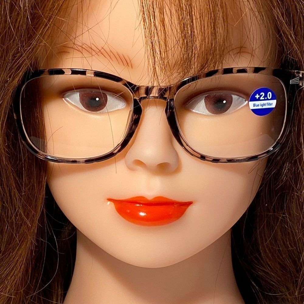 1503 Colette 2.0 Tortoise Reading Glasses Soft Butterfly Readers NWT